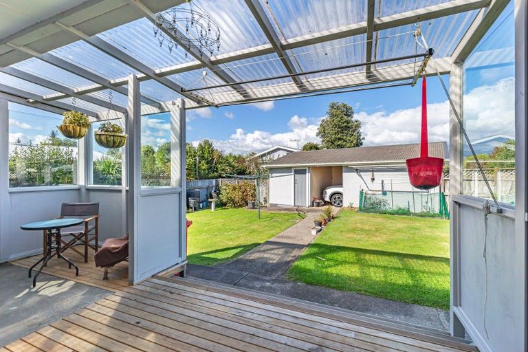 Photo of property in 12 Glen Street, Levin, 5510