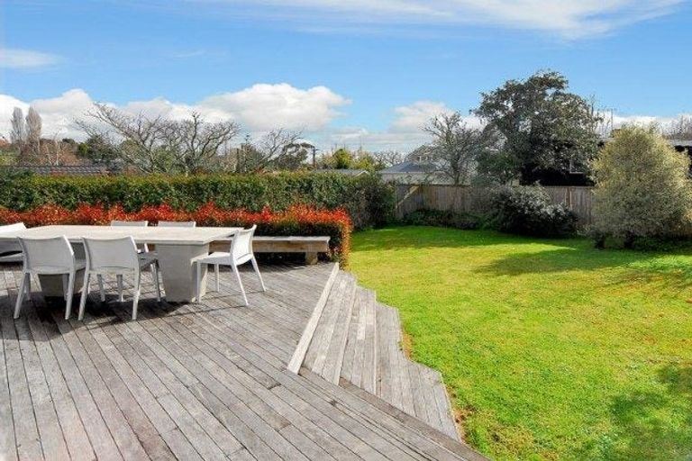 Photo of property in 68 Whitehaven Road, Glendowie, Auckland, 1071