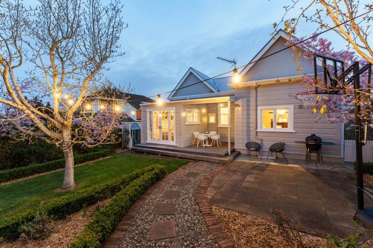 Photo of property in 20 Carnarvon Street, Belleknowes, Dunedin, 9011