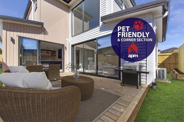 Photo of property in 10/116 Colwill Road, Massey, Auckland, 0614