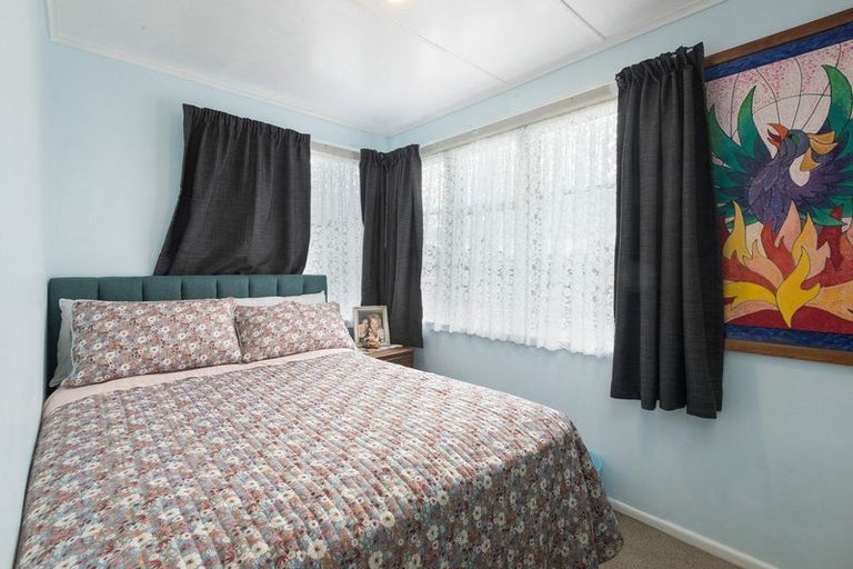 Photo of property in 15 Clive Road, Katikati, 3129