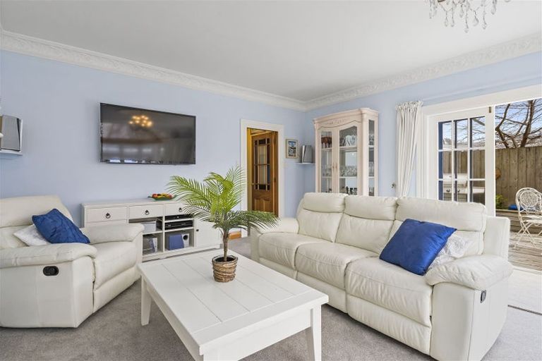 Photo of property in 16 Ariki Street, Boulcott, Lower Hutt, 5010