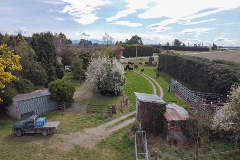 Photo of property in 102 Levels Plain Road, Levels, Timaru, 7975