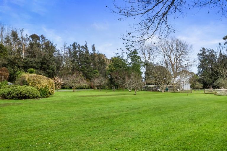 Photo of property in 53b Takapu Road, Manakau, Levin, 5573