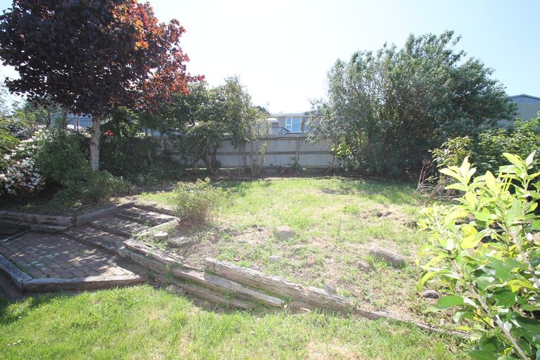 Photo of property in 37 Gilkison Street, Halfway Bush, Dunedin, 9010