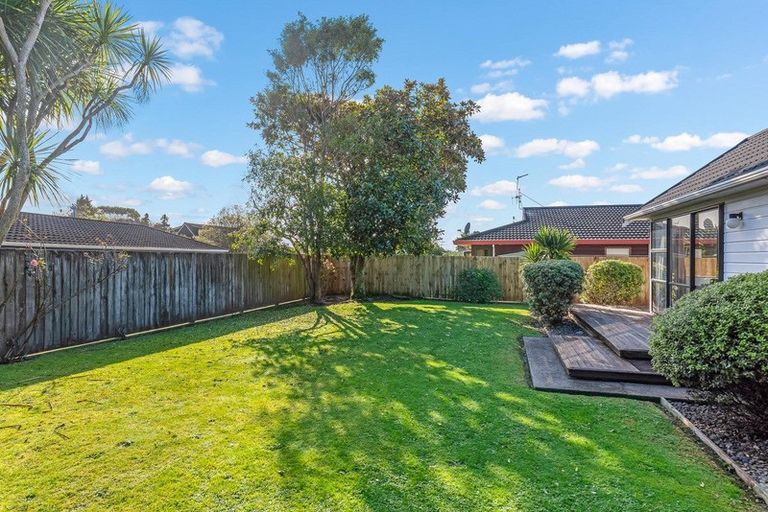 Photo of property in 25 Cedar Drive, Paraparaumu Beach, Paraparaumu, 5032