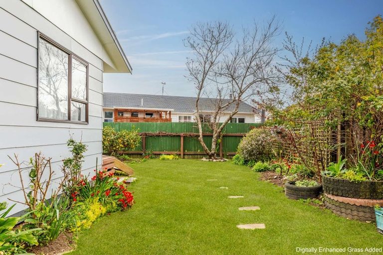 Photo of property in 12a William Street, Levin, 5510