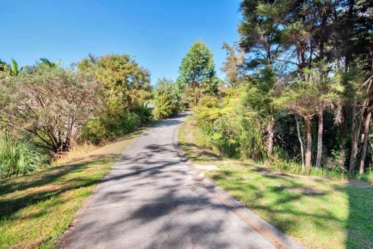 Photo of property in 52 Scott Road, Stanmore Bay, Whangaparaoa, 0932