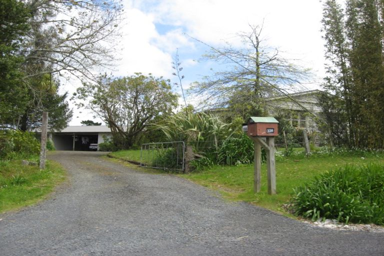 Photo of property in 158 Puke Road, Kumeu, 0891