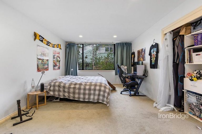 Photo of property in 46-48 Ravenstone Place, Chatswood, Auckland, 0626