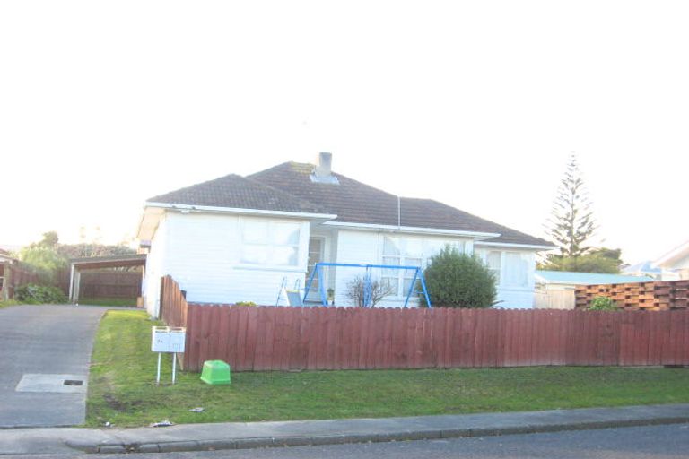 Photo of property in 1 Ruth Street, Manurewa, Auckland, 2102