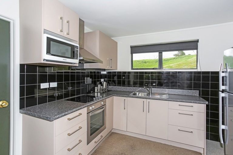 Photo of property in 325 Flat Bush School Road, Flat Bush, Auckland, 2019