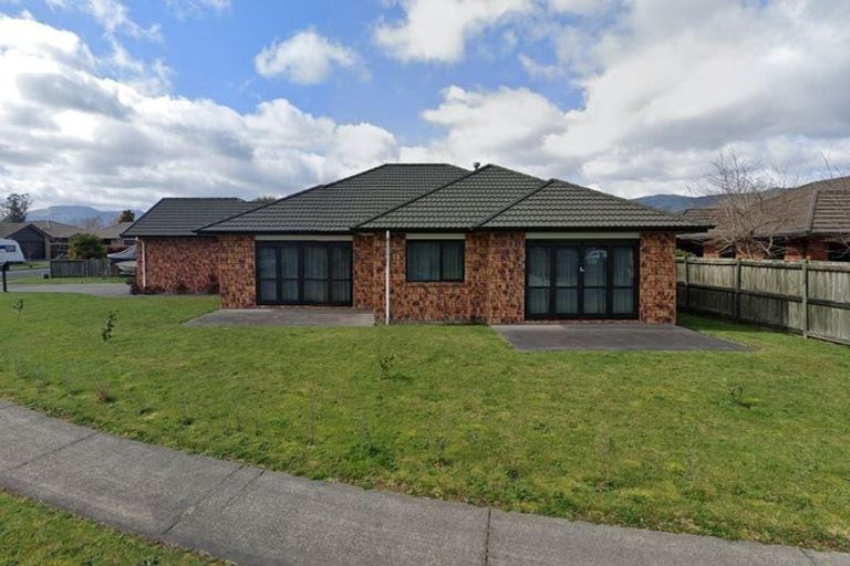 Photo of property in 12 Carroll Place, Owhata, Rotorua, 3010