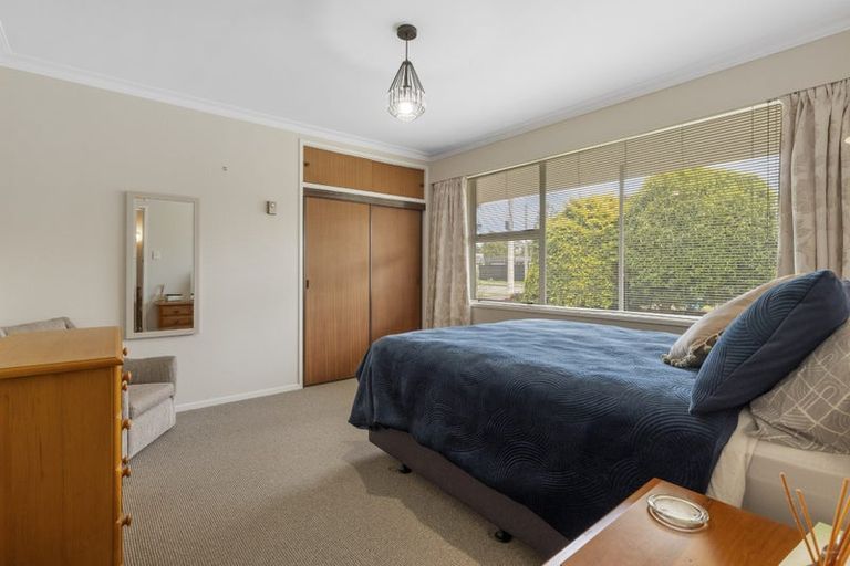 Photo of property in 3 Climie Crescent, Hawera, 4610