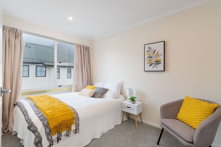 Photo of property in 6/154 Whites Line East, Waiwhetu, Lower Hutt, 5010