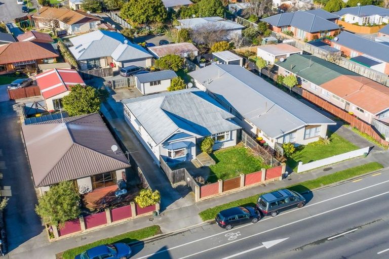 Photo of property in 120 Lincoln Road, Addington, Christchurch, 8024