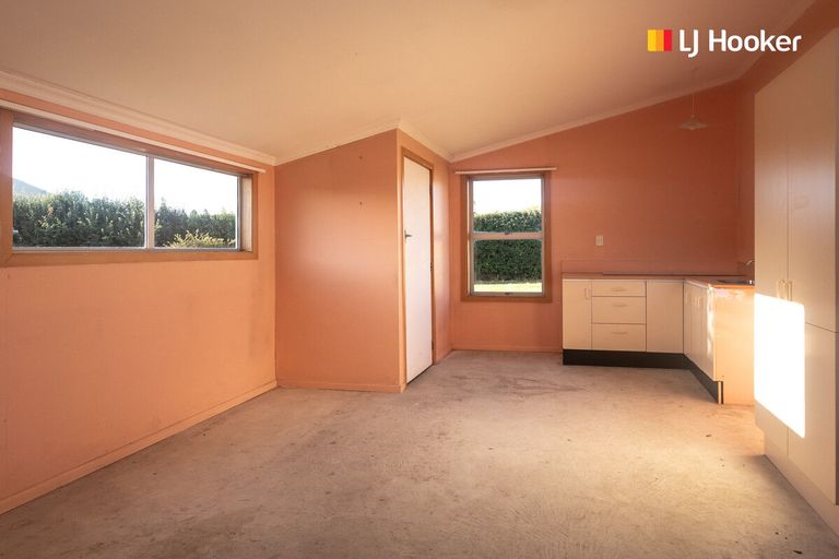 Photo of property in 24 Burraness Street, Palmerston, 9430