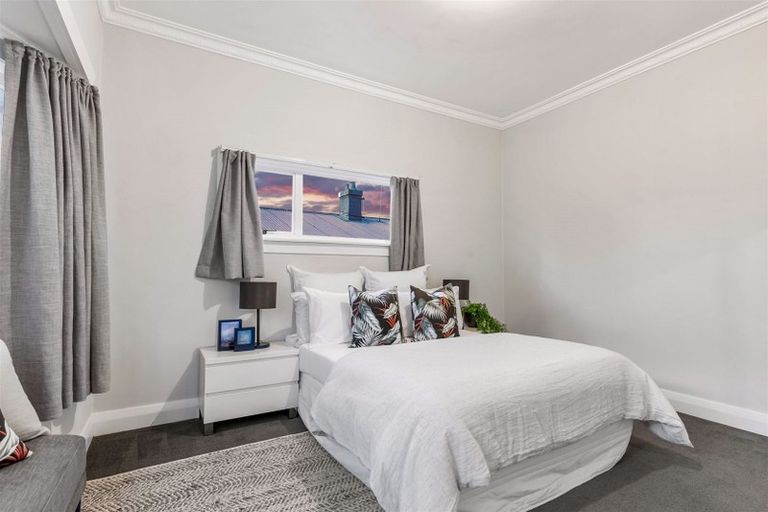 Photo of property in 1/23 Brandon Road, Glen Eden, Auckland, 0602