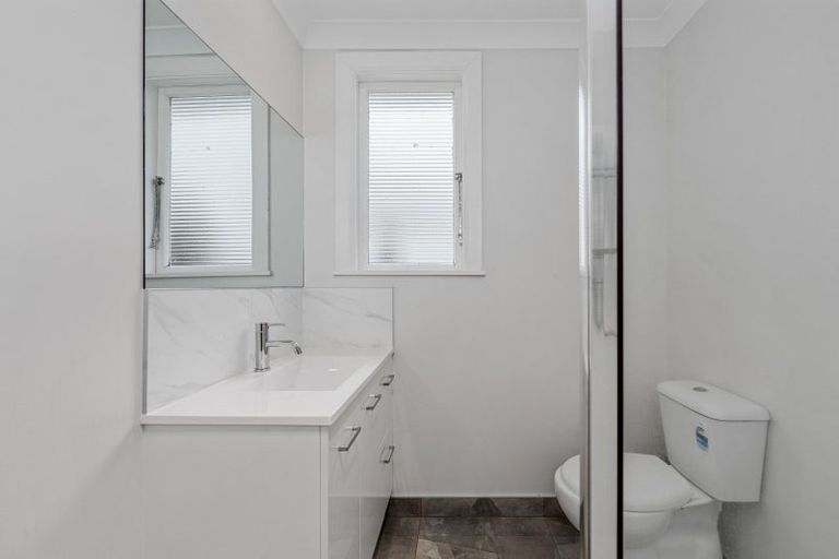 Photo of property in 5 Reserve Road, Longburn, Palmerston North, 4412