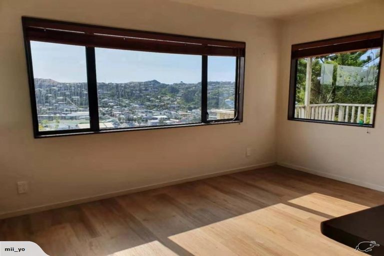 Photo of property in 30a Chesterton Street, Johnsonville, Wellington, 6037