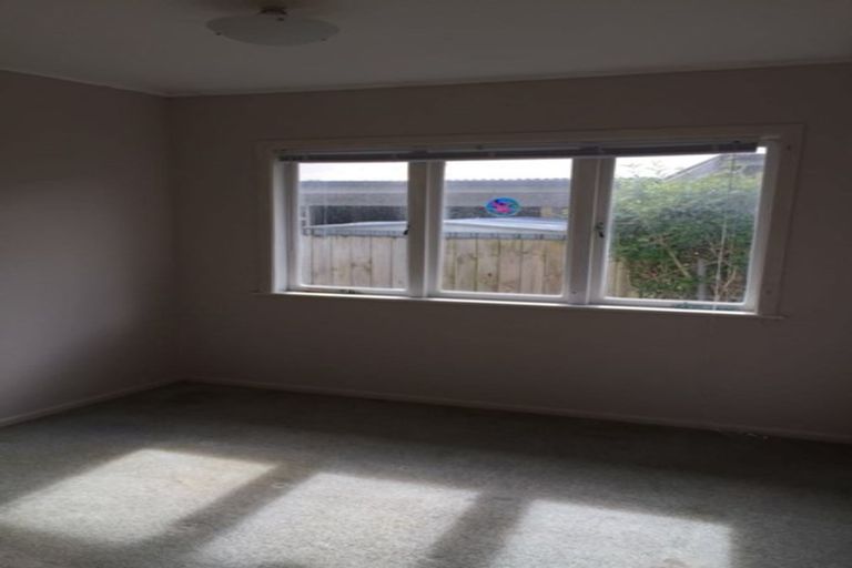 Photo of property in 29 Carole Crescent, Pakuranga, Auckland, 2010