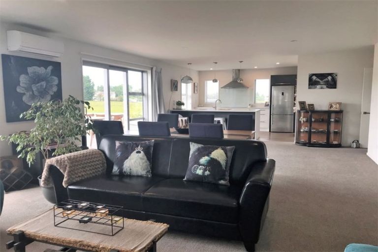 Photo of property in 30 Lazarette Loop, Gleniti, Timaru, 7910