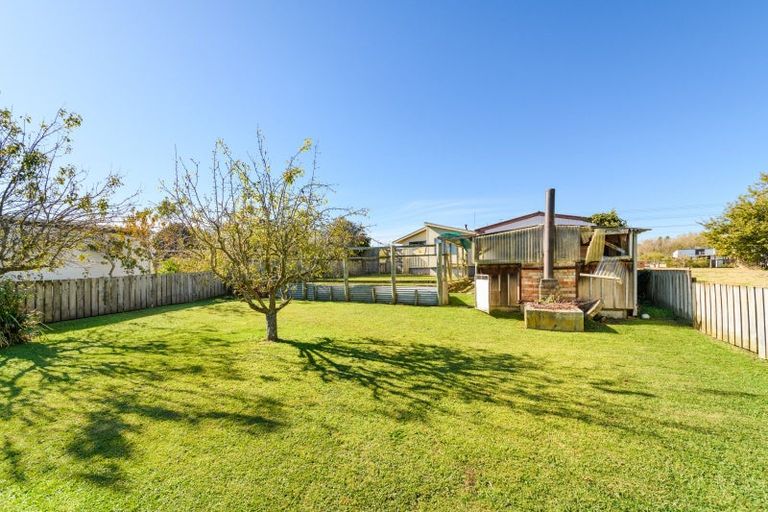 Photo of property in 106 Pukepapa Road, Marton, 4710