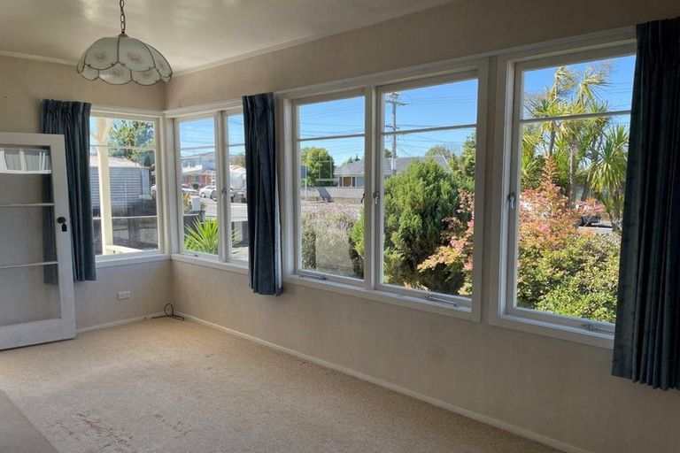 Photo of property in 182 Cambridge Road, Hillcrest, Hamilton, 3216