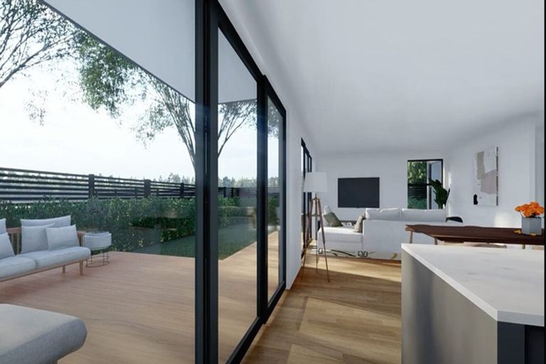 Photo of property in 72a Straven Road, Fendalton, Christchurch, 8014