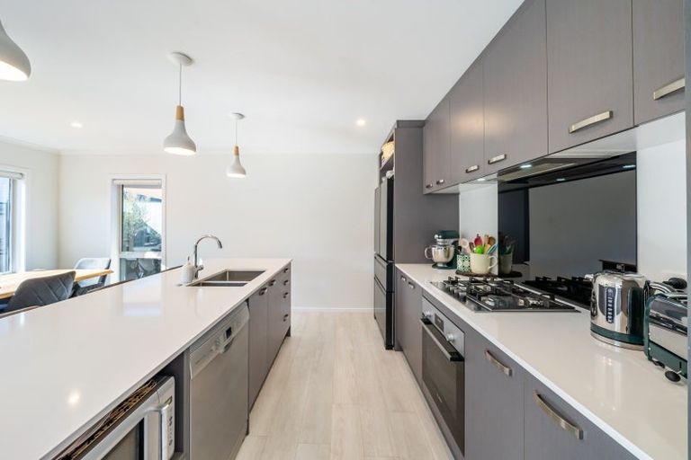 Photo of property in 22 Ruahine Street, Trentham, Upper Hutt, 5018