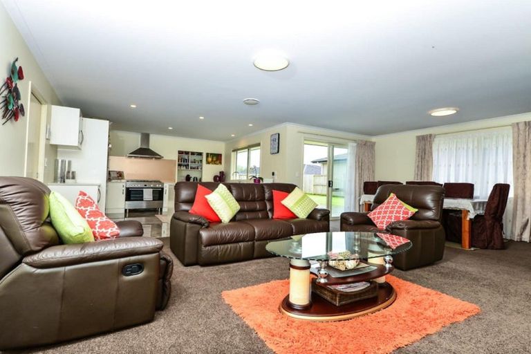 Photo of property in 26 Glaisdale Crescent, Flagstaff, Hamilton, 3210