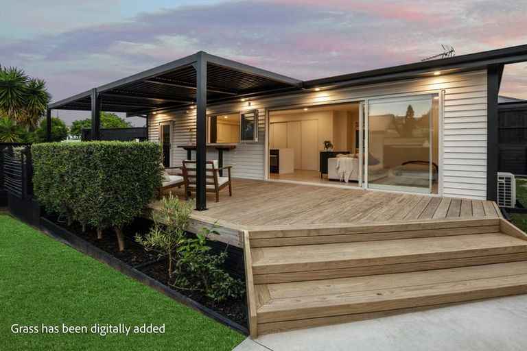 Photo of property in 6a Carey Street, Maeroa, Hamilton, 3200