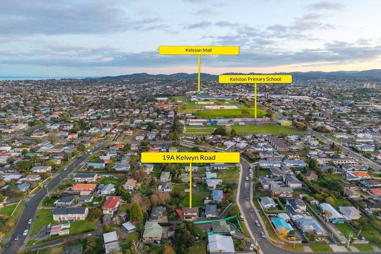 Photo of property in 19a Kelwyn Road, Kelston, Auckland, 0602