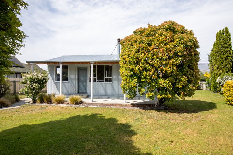 Photo of property in 111 Fache Street, Clyde, 9330