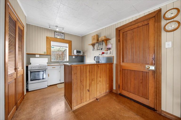 Photo of property in 24 South Belt, Solway, Masterton, 5810