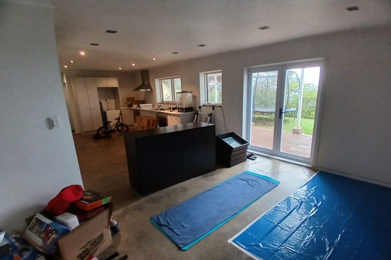 Photo of property in 819 Beach Road, Browns Bay, Auckland, 0630