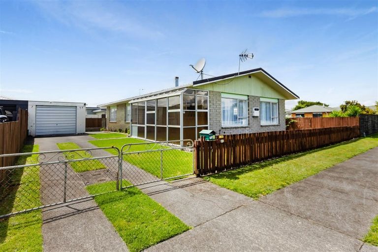 Photo of property in 74b Sunnyvale Street, Bell Block, New Plymouth, 4312