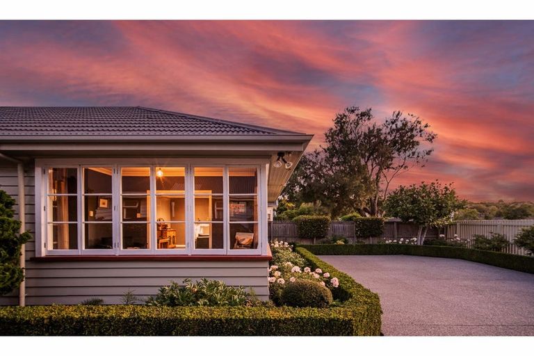 Photo of property in 38 Colombo Street, Cashmere, Christchurch, 8022