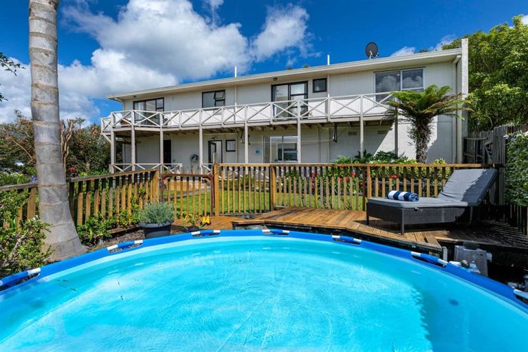 Photo of property in 59 Spence Road, Henderson, Auckland, 0612