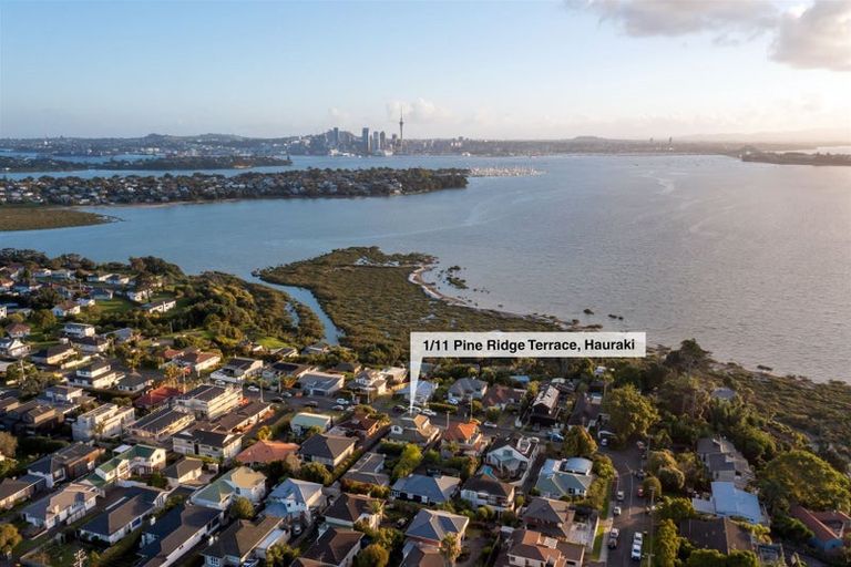 Photo of property in 1/11 Pine Ridge Terrace, Hauraki, Auckland, 0622