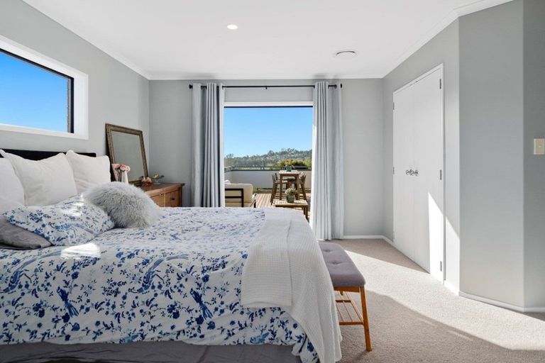 Photo of property in 74 Kinloch Way, Bethlehem, Tauranga, 3110