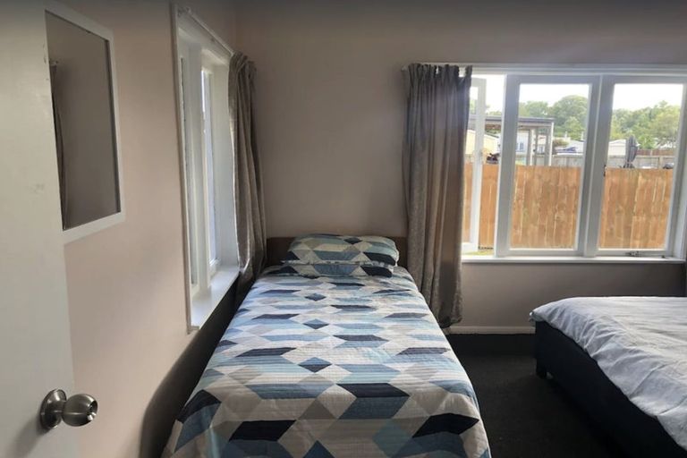 Photo of property in 22 Rangatira Drive, Mangakino, 3421