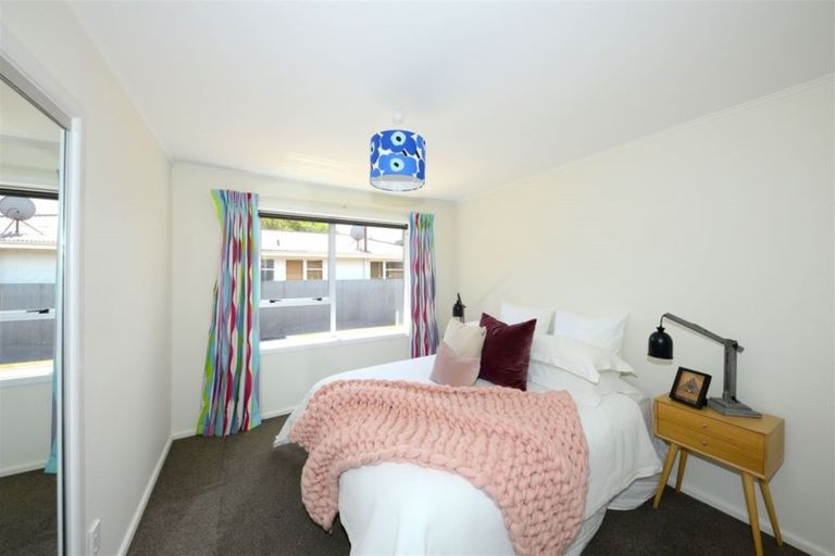 Photo of property in 21 Landsdowne Terrace, Cashmere, Christchurch, 8022