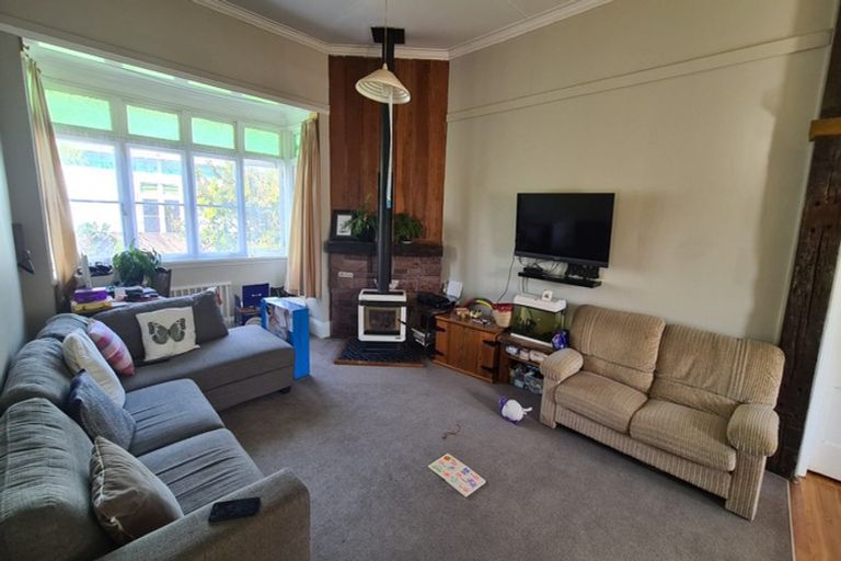 Photo of property in 16 Cranley Street, Dargaville, 0310