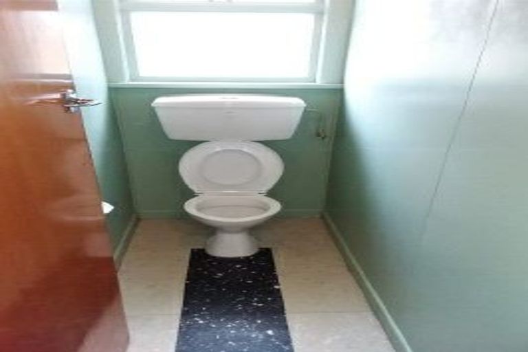 Photo of property in 39 Coutts Road, Gore, 9710