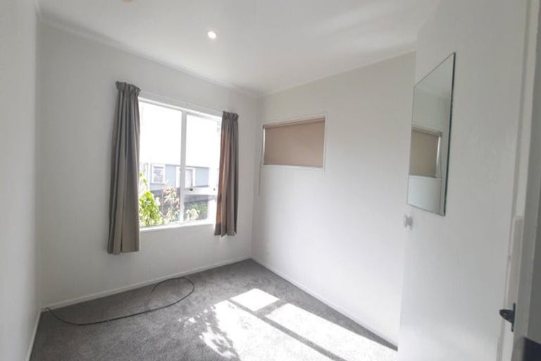 Photo of property in 85 Astley Avenue, New Lynn, Auckland, 0600