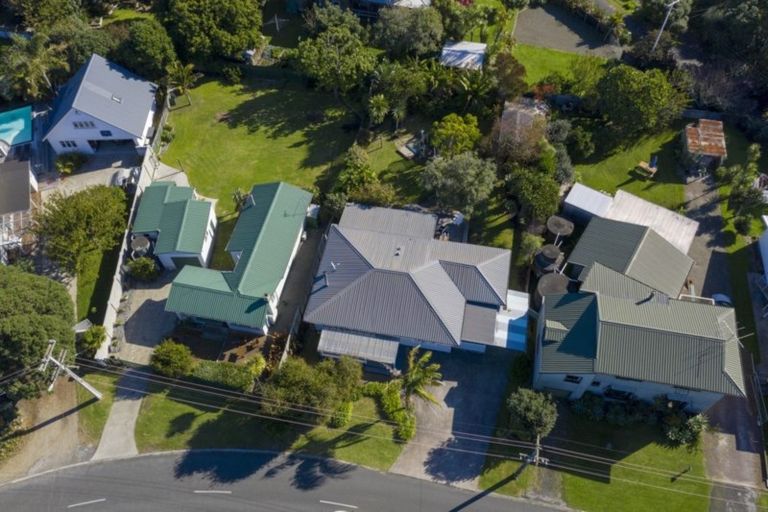 Photo of property in 18 Lysnar Street, Okitu, Gisborne, 4010