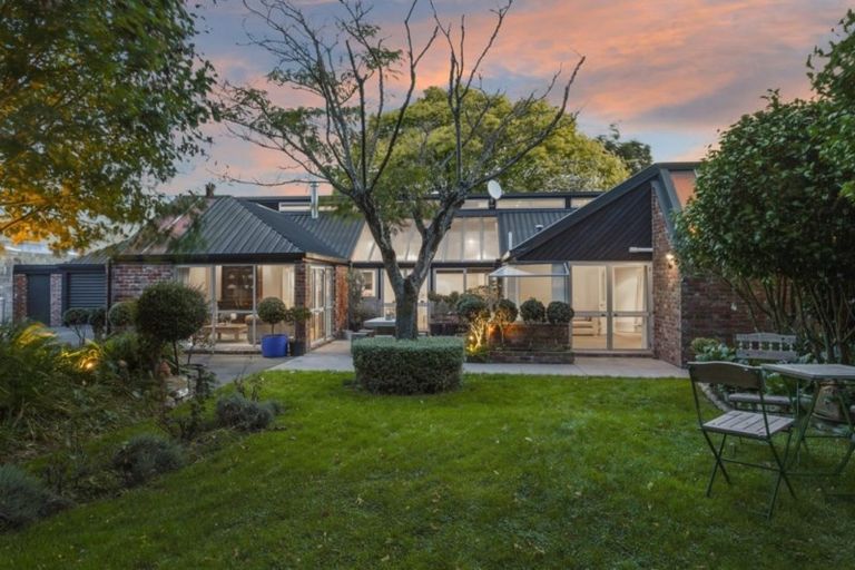 Photo of property in 47 Halswell Junction Road, Halswell, Christchurch, 8025