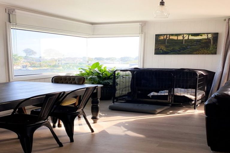 Photo of property in 5 Chatswood Grove, Fitzroy, New Plymouth, 4312