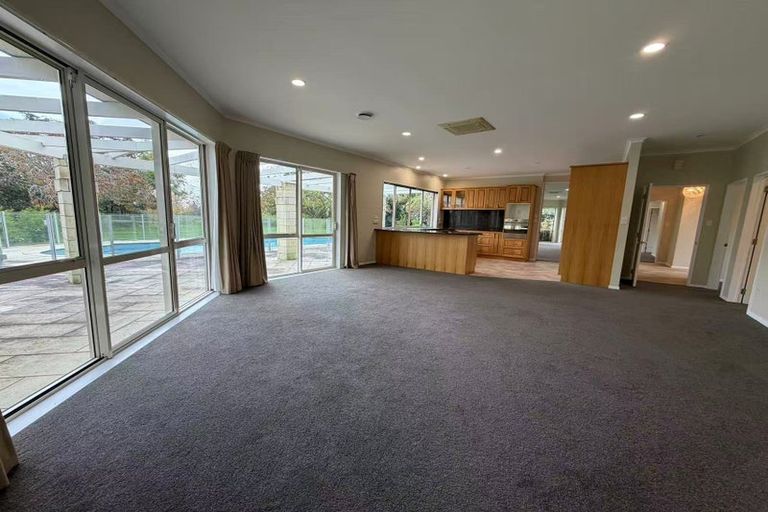 Photo of property in 1242 Great South Road, Runciman, Drury, 2578